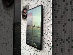 на открытом воздухе цифровая доска меню